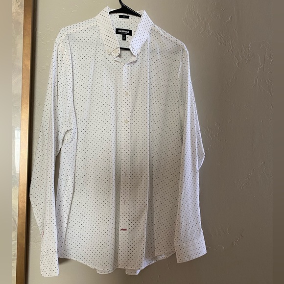 Express|Large| white slim polka dot button up| like new. - Picture 1 of 8